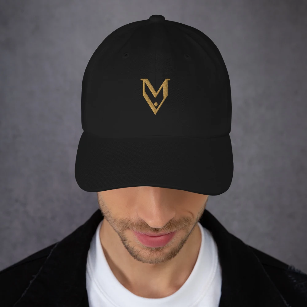 Emblem Cap in black, front